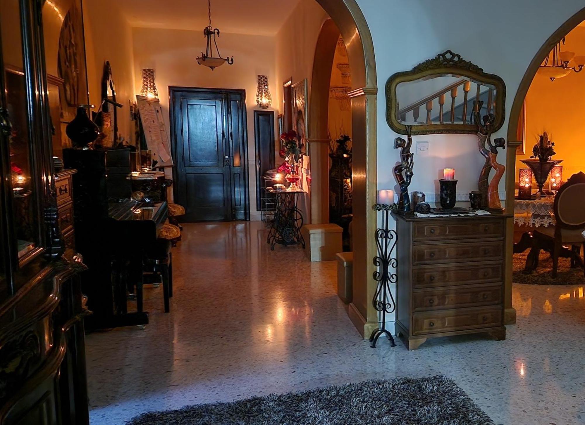 Saracini'S Homestay Аттард Экстерьер фото
