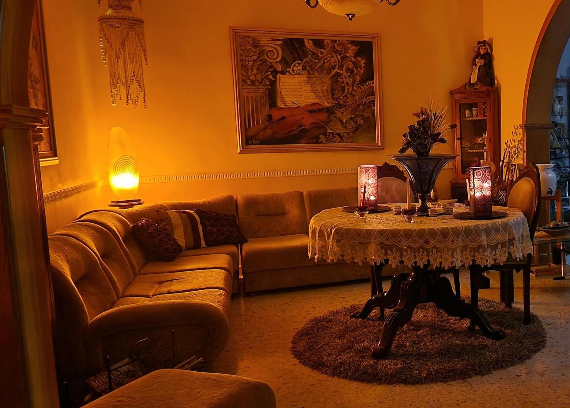Saracini'S Homestay Аттард Экстерьер фото
