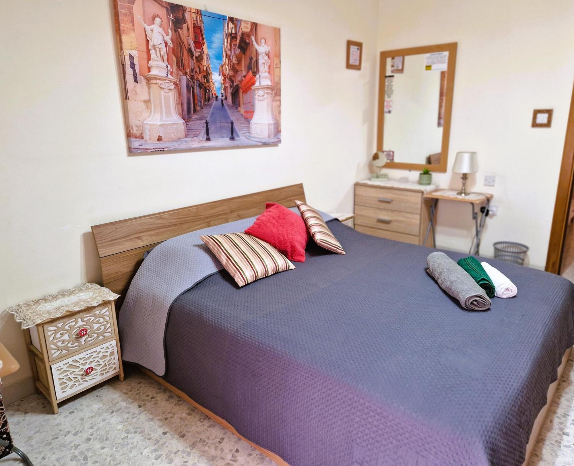Saracini'S Homestay Аттард Экстерьер фото